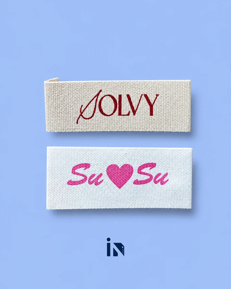 In nhãn cotton JOLVY và SuSu trên nền cotton trắng